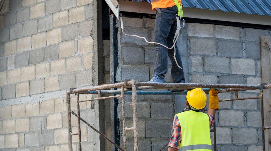 Expert Emergency Roof Repairs services in Greenleaf, KS